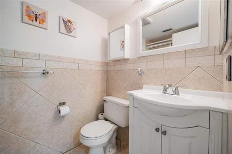2900 Cove Cay Drive #7B, Clearwater FL - photo 20 of 37