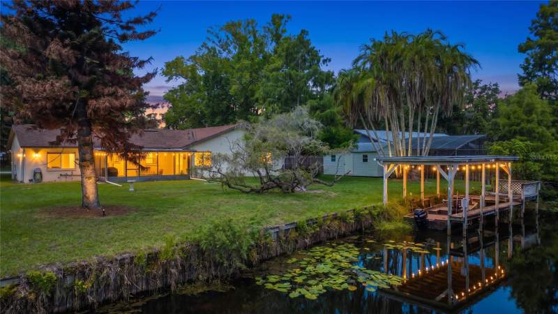 3 bedroom Single Family Residence at 28800 Tammi Drive, Venetian Village Fourth Add, Tavares — photo 2