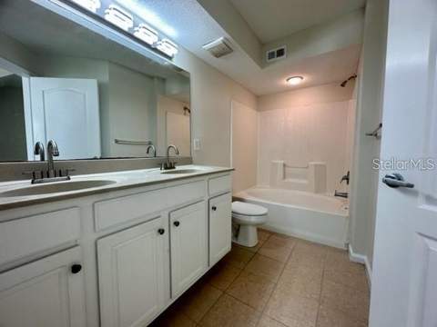 12220 Wild Iris Way #108, Orlando FL - photo 10 of 18