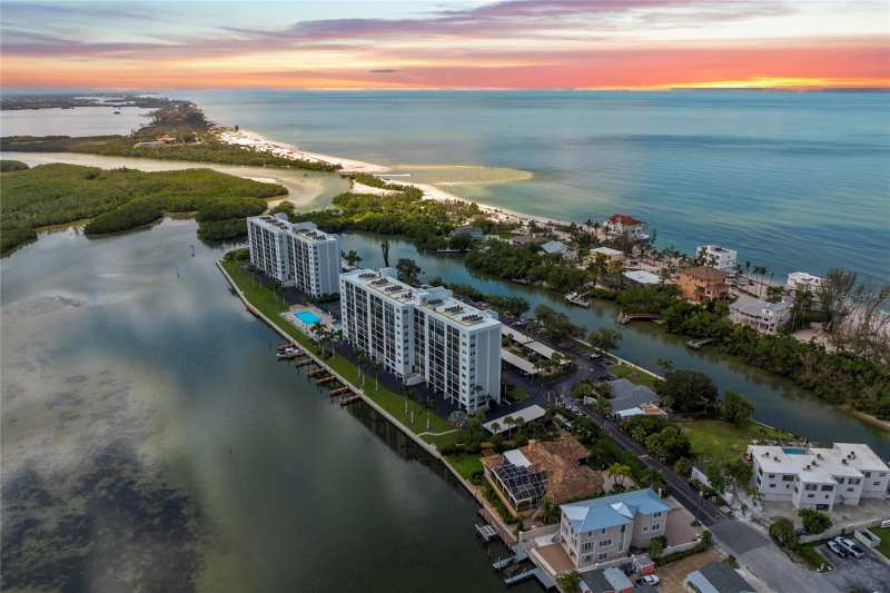2 bedroom Condominium at 9393 Midnight Pass Road #205, Pointe On Midnight Pass, Sarasota — photo 1