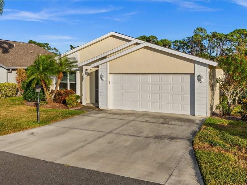 2 bedroom Single Family Residence at 515 Wekiva River Court #81, Park Forest, Englewood — photo 3