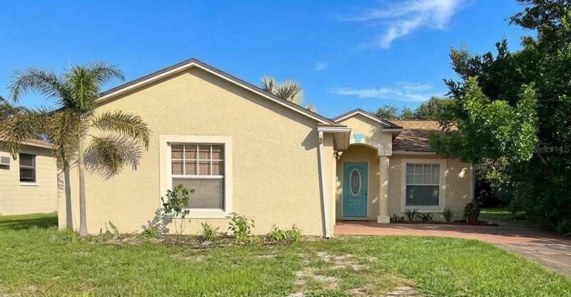 3 bedroom Single Family Residence at 812 37th Avenue, Grand View Park Rev, St Petersburg — photo 1