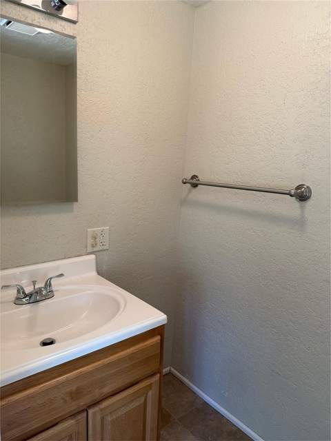 2107 Hialeah Avenue, Leesburg FL - photo 12 of 23