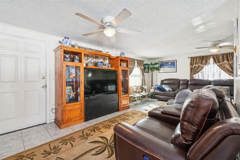 6503 Amundson Court, Tampa FL - photo 21 of 71
