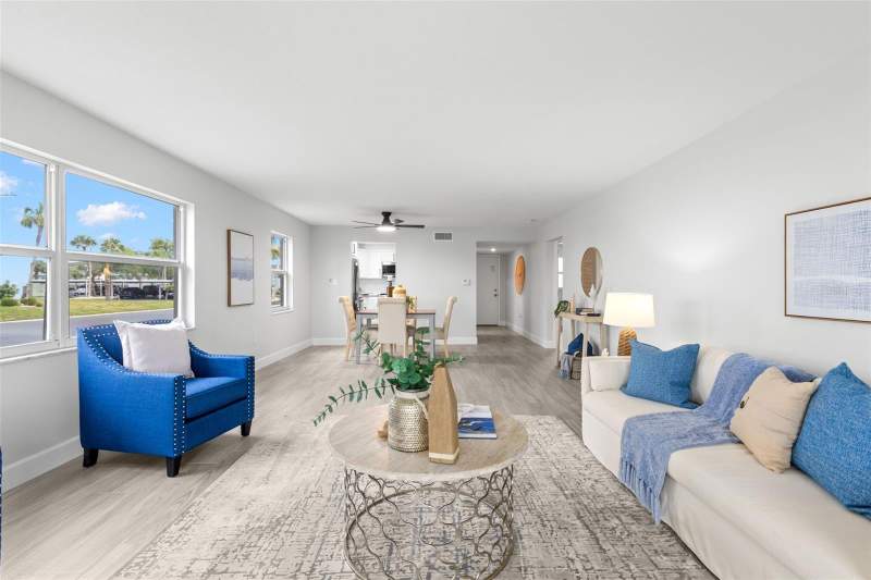 2 bedroom Condominium at 2 CAUSEWAY BOULEVARD #101, ROYAL STEWART ARMS, DUNEDIN — photo 3