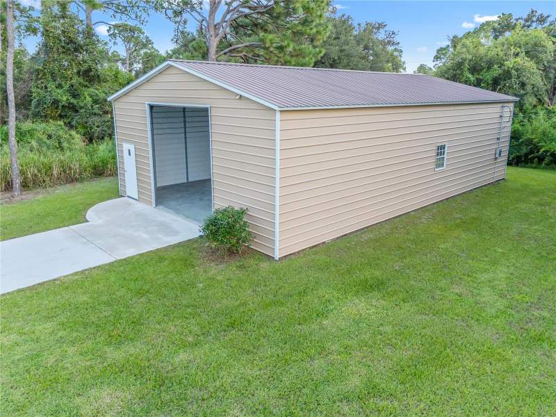 3 bedroom Single Family Residence at 17433 Harris Avenue, Port Charlotte Sec 41, Port Charlotte — photo 4