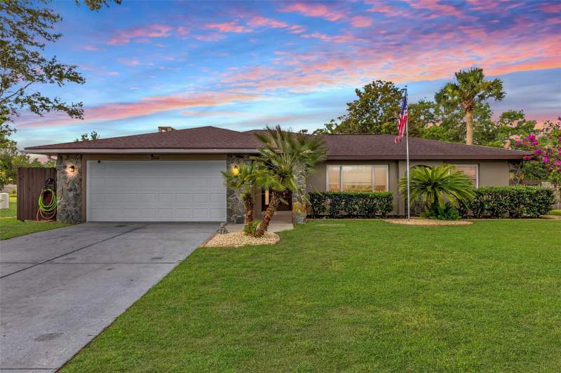 3 bedroom Single Family Residence at 5202 SYDNEY ROAD, PICCIOLA ISLAND SUB, FRUITLAND PARK — photo 2