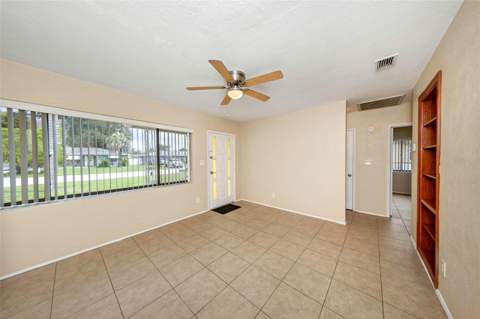 210 S Saturn Avenue, Clearwater FL - photo 6 of 22