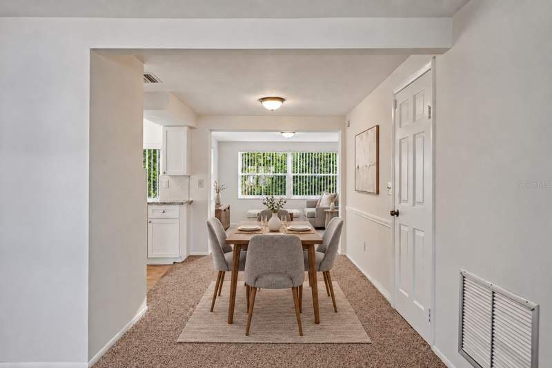 2 bedroom Single Family Residence at 3350 Wiltshire Drive, Beacon Square, Holiday — photo 4