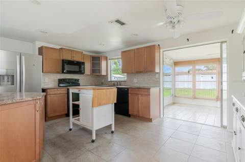 1024 Viking Drive, Holiday FL - photo 9 of 35
