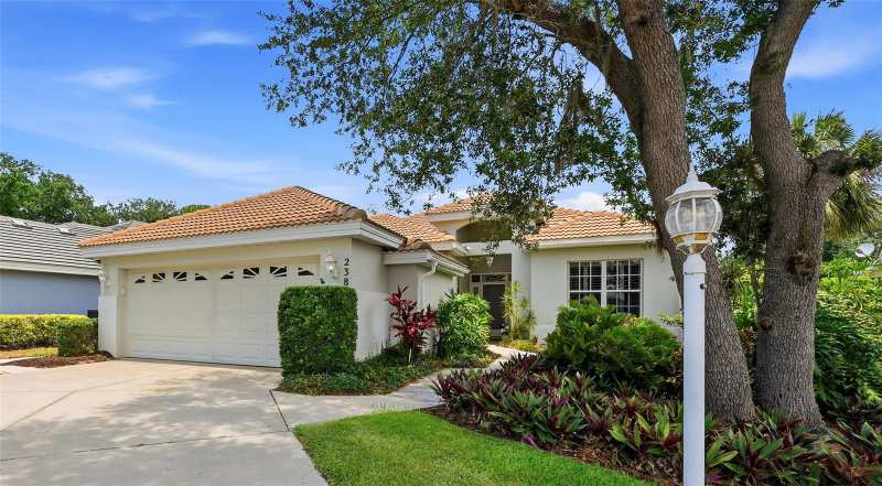 3 bedroom Single Family Residence at 238 Vestavia Drive, Venice Golf & Cntry Club, Venice — photo 1