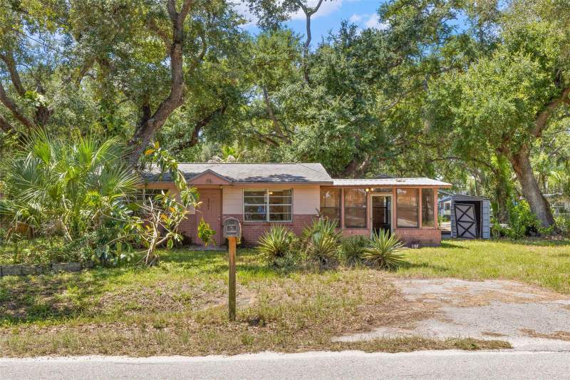 Gibsonton On The BayHomes for Sale in Gibsonton, FL