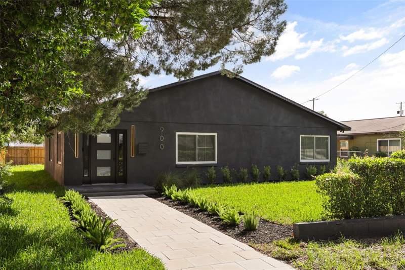 900 CARVER STREET home for sale in Magnolia Gardens