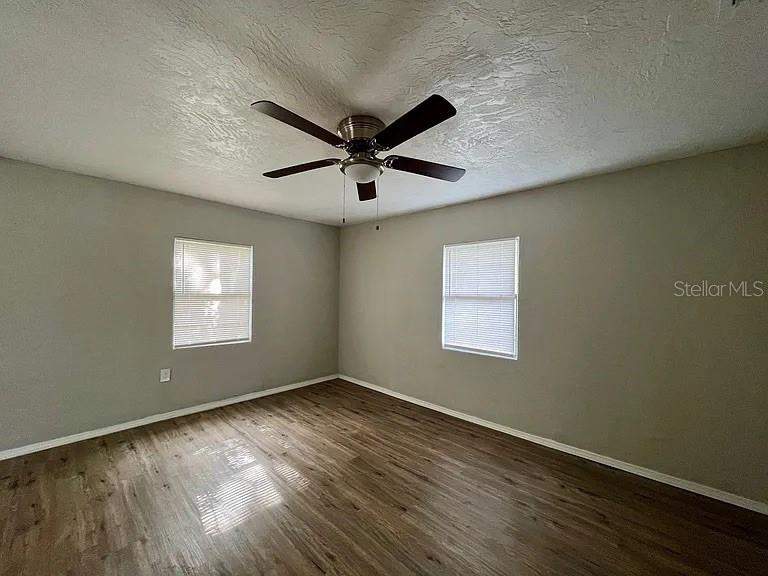 4 bedroom Single Family Residence at 2003 10th Street, Lakeview Heights, St Petersburg — photo 3