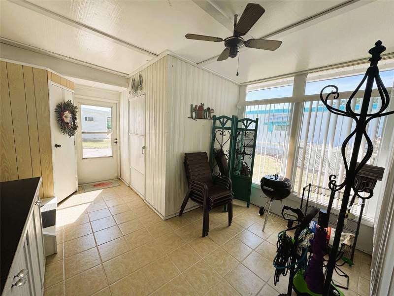 2 bedroom Mobile Home at 408 Hawthorne Boulevard, Hawthorne At Leesburg A Coop, Leesburg — photo 5