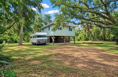 707 George Street, waterfront for sale in Tarpon Springs