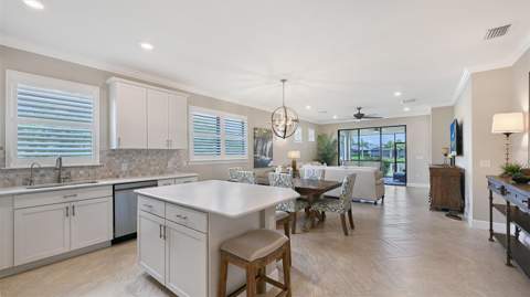 7636 Kirkland Cove, Lakewood Ranch FL - photo 9 of 72