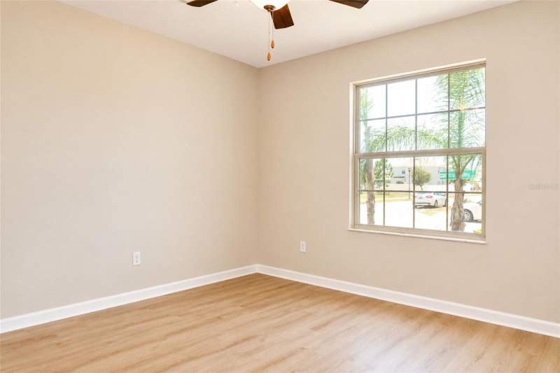 4 bedroom Single Family Residence at 715 Calico Scallop Street, Shell Cove Ph 1, Ruskin — photo 5