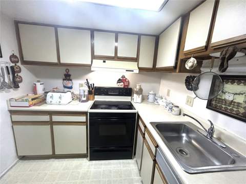 4115 S Semoran Boulevard #19, Orlando FL - photo 7 of 9