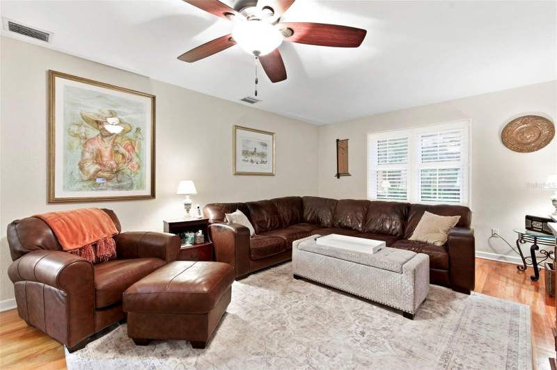 2 bedroom Single Family Residence at 501 Broadway, Fenway-On-The-Bay, Dunedin — photo 4