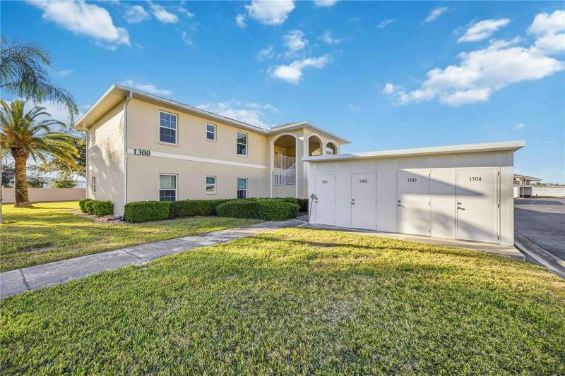 2 bedroom Condominium at 5800 Sabal Trace Drive #1302, Linkside, North Port — photo 2