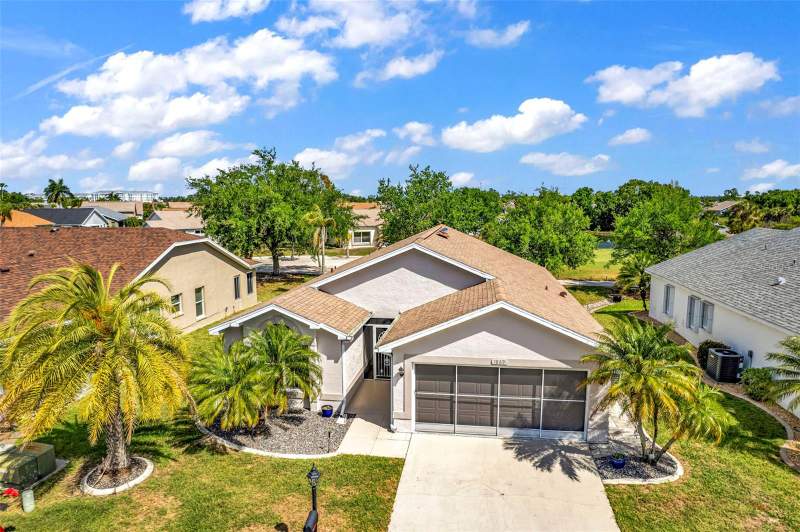 2 bedroom Single Family Residence at 1869 Birmingham Boulevard, Kings Gate, Punta Gorda — photo 2