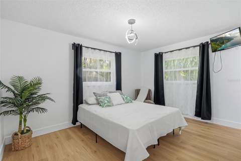 1318 S Hillcrest Avenue, Clearwater FL - photo 6 of 6