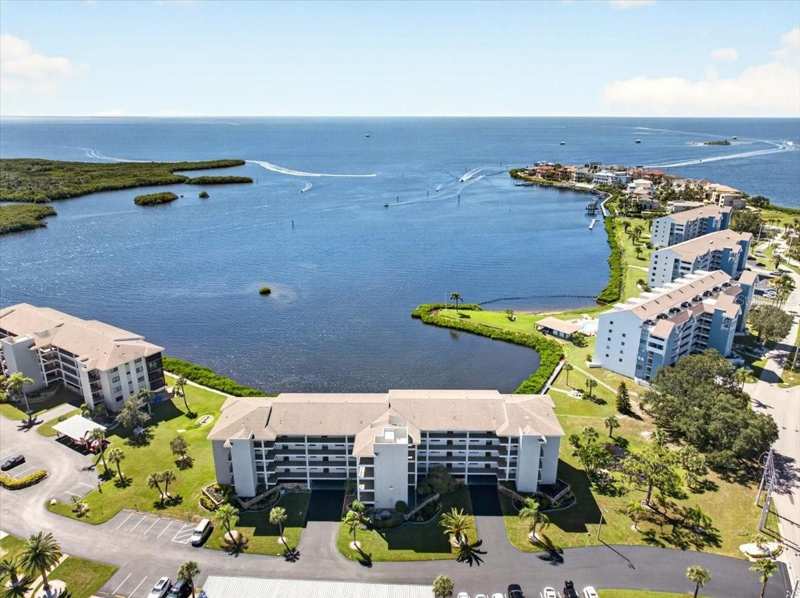 2 bedroom Condominium at 8251 Brent Street #918, Sand Pebble Pointe Condo 01 Amd 02, Port Richey — photo 1
