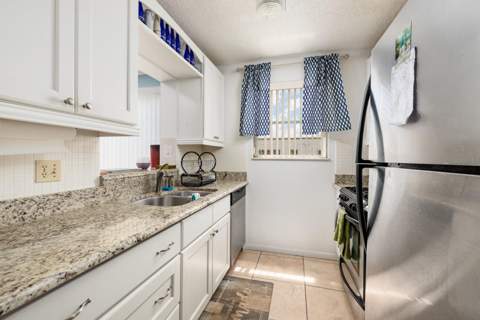 5623 80th Street #504, St Petersburg FL - photo 6 of 22