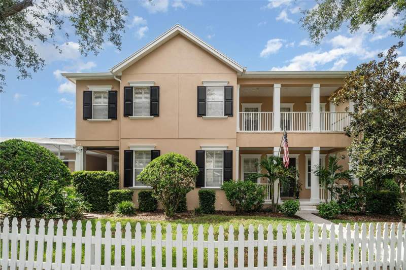4 bedroom Single Family Residence at 6207 BLEEKER STREET, WINTHROP VILLAGE PH ONE-B, RIVERVIEW — photo 1