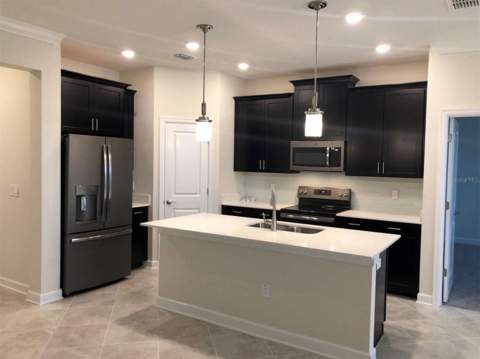 10229 Lovegrass Lane, Orlando FL - photo 10 of 39
