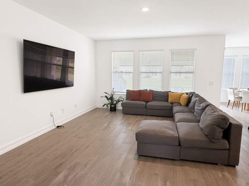 5 bedroom Single Family Residence at 18125 Serene Lake Loop, Lake Pearl, Lutz — photo 5
