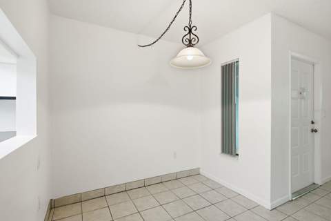 1204 Pine Ridge Circle #C1, Tarpon Springs FL - photo 10 of 31