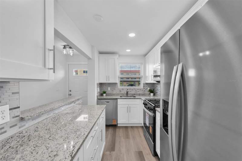 1 bedroom Condominium at 3018 59th Street #111, Town Shores Of Gulfport, Gulfport — photo 5