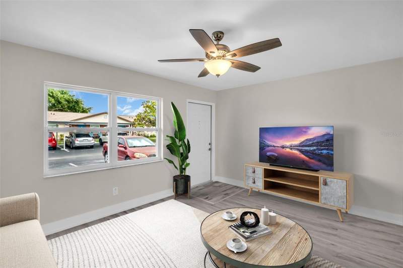 1 bedroom Villa at 24862 US Highway 19 #1105, Hill Crest Villas, Clearwater — photo 4