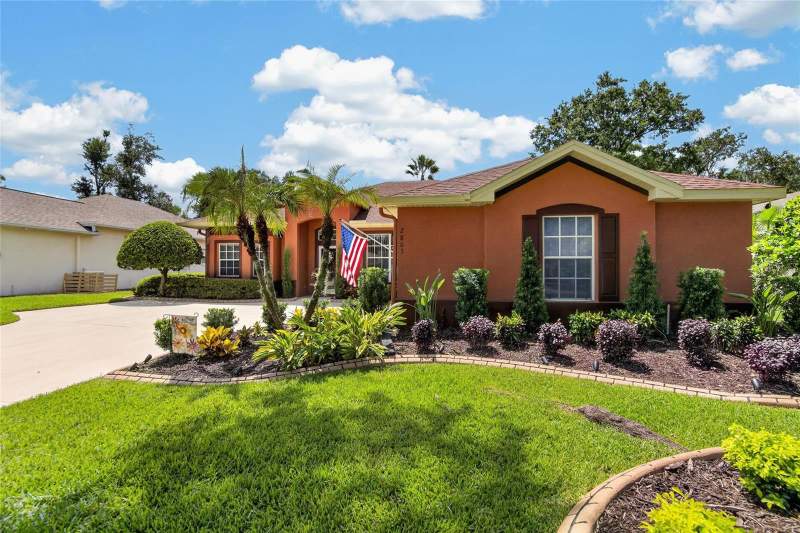 3 bedroom Single Family Residence at 2803 BROOKE PINES COURT, WALDEN LAKE UNIT 29 PH TWO, PLANT CITY — photo 4