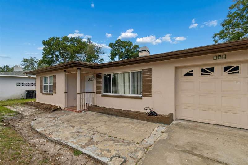 2 bedroom Single Family Residence at 704 BROOKSIDE DRIVE, BROOKSIDE SUB, CLEARWATER — photo 4