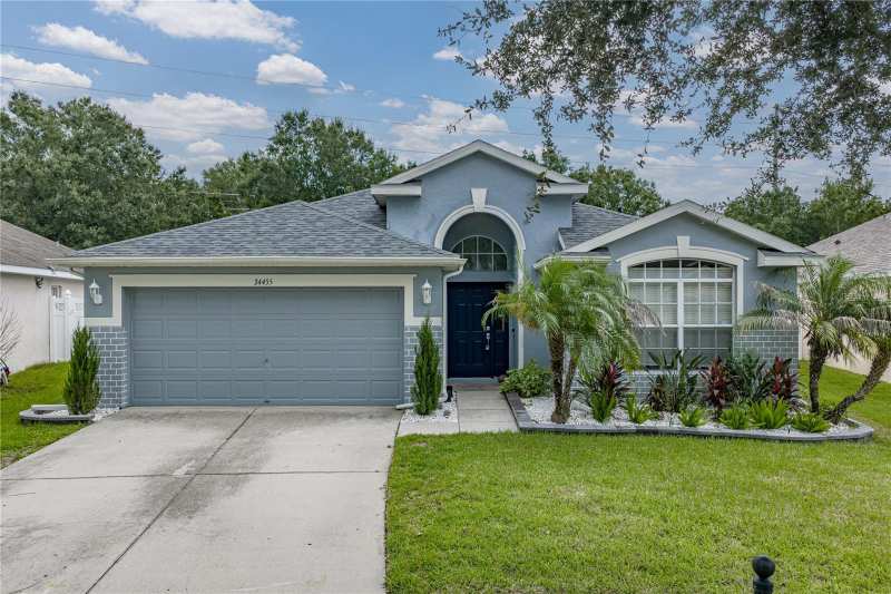 4 bedroom Single Family Residence at 34455 Cliffcreek Court, Oak Creek Ph 01, Wesley Chapel — photo 1