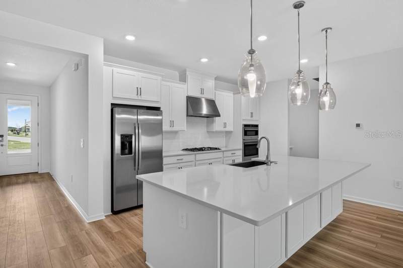 4 bedroom Single Family Residence at 897 LADYFISH TRAIL, THE WATERS AT CENTER LAKE RANCH, ST CLOUD — photo 5