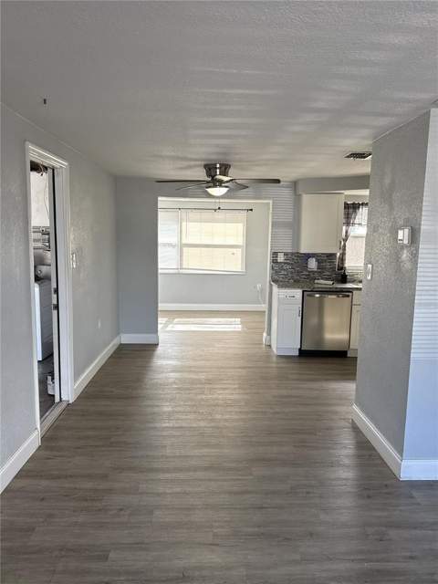 1435 Whitehall Lane, Holiday FL - photo 21 of 33