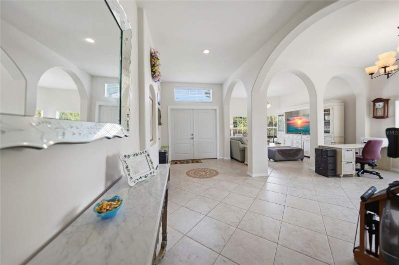 4 bedroom Single Family Residence at 9436 President Circle, Port Charlotte Sec 071, Port Charlotte — photo 5