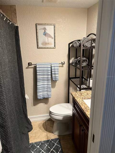 6403 Evergreen Avenue, Seminole FL - photo 9 of 23