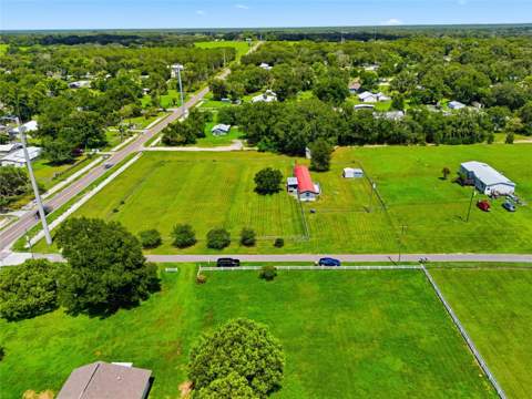 7930 Froggy Lane, Zephyrhills FL - photo 24 of 34