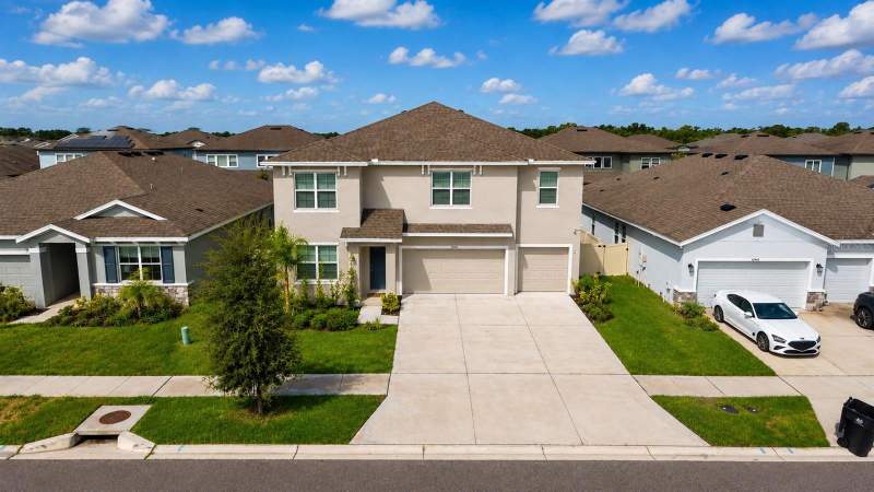 5 bedroom Single Family Residence at 12455 Shining Willow Street, Belmond Reserve Ph 1, Riverview — photo 2