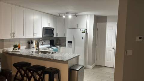 8423 Edgewater Place Boulevard, Tampa FL - photo 11 of 21