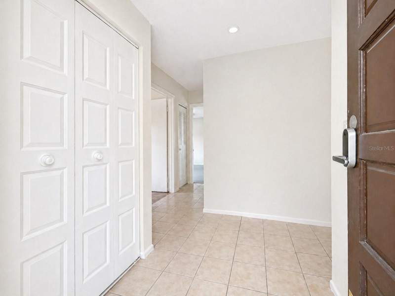2 bedroom Condominium at 723 115th Avenue #2106, Peppertree Lake Condo, St Petersburg — photo 4