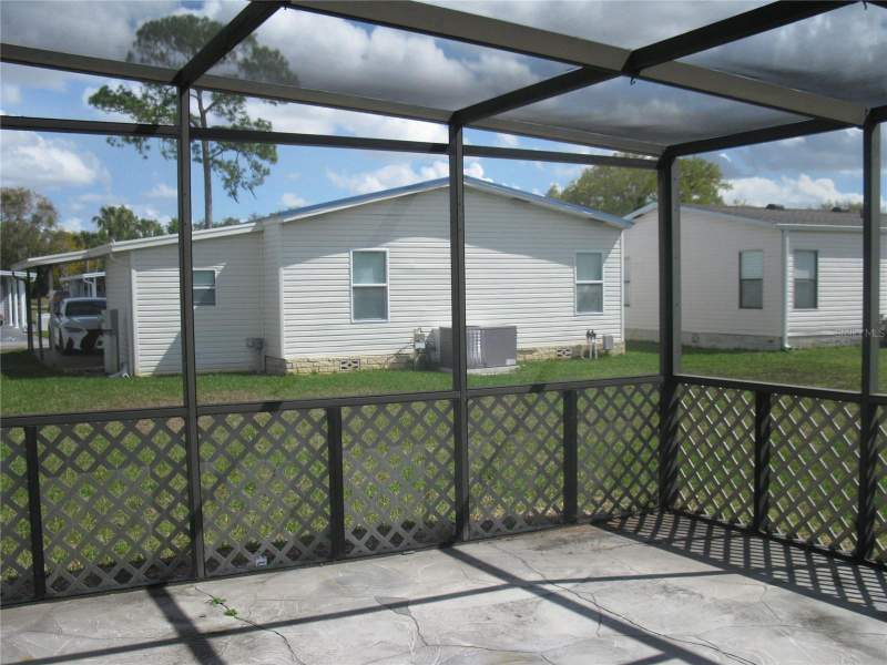 2 bedroom Manufactured Home at 356 Melbourn Drive, Sweetwater Golf & Tennis Club, Haines City — photo 2