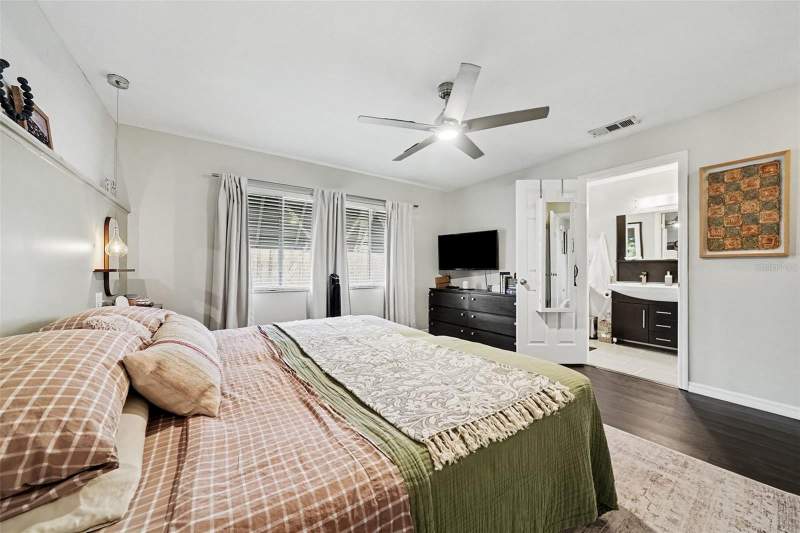 3 bedroom Single Family Residence at 144 SPOONHOUR DRIVE, SAUSALITO SEC 4, CASSELBERRY — photo 4