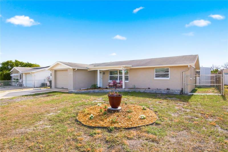 2 bedroom Single Family Residence at 11205 Glover Road, Palm Terrace Gardens, Port Richey — photo 2