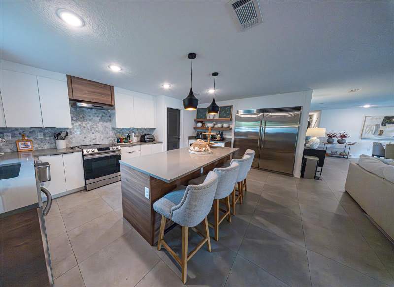 4 bedroom Single Family Residence at 9197 Bay Hill Boulevard, Bay Hill Sec 05, Orlando — photo 4